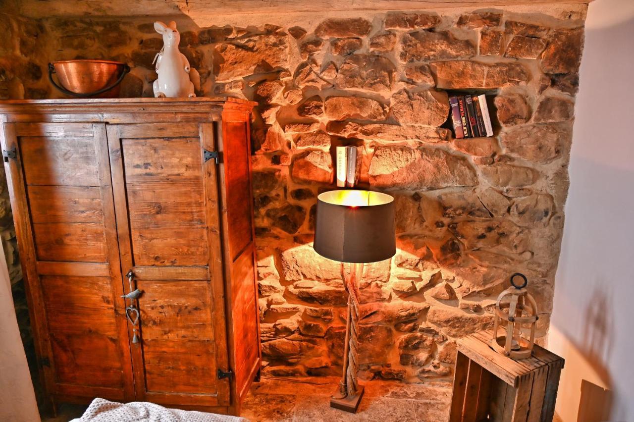 La Chambre Du Pigeonnier Braux  Kültér fotó